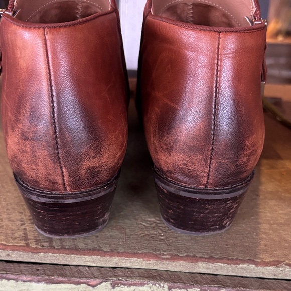 Vionic Women's Brown Ankle Booties - Picture 3 of 6